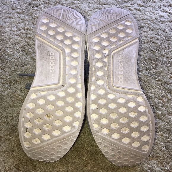 Adidas NMD R1 Size 10.5 - Picture 5 of 5
